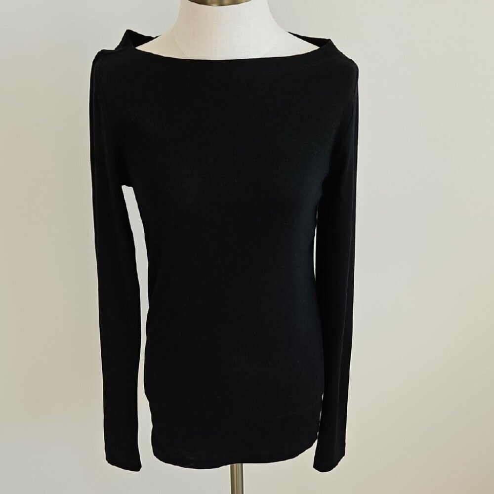 GAP Black Long Sleeve Tee